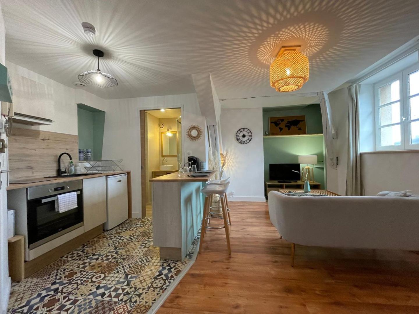 Le Cocon - Parking - Hyper Center Apartment Chartres Bagian luar foto