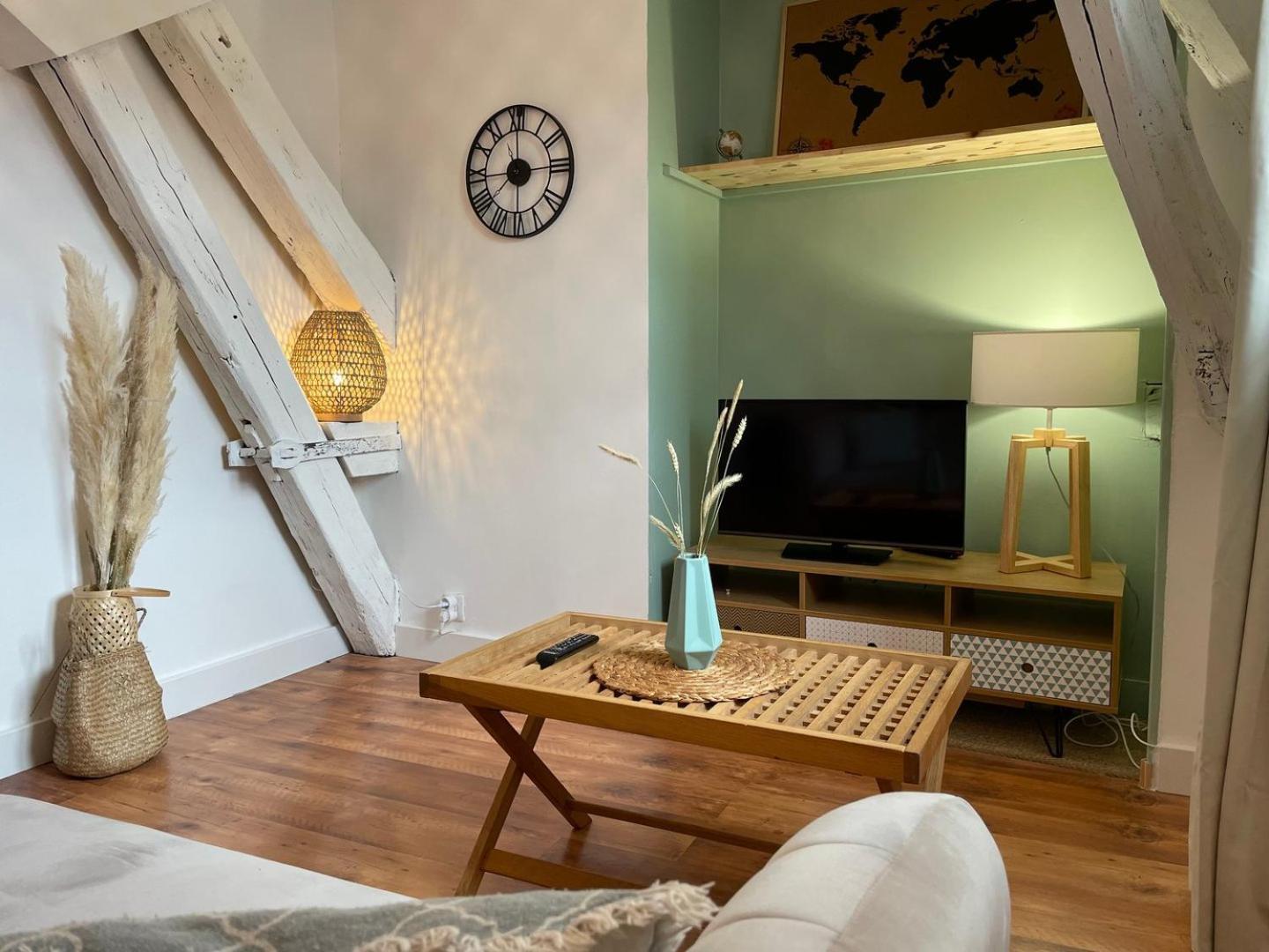 Le Cocon - Parking - Hyper Center Apartment Chartres Bagian luar foto